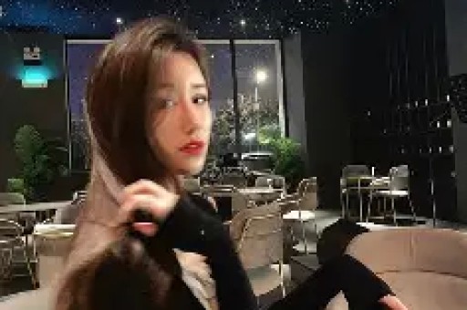 网红玲子遭前男友爆料富婆人设造假：完全是为了欺骗网友